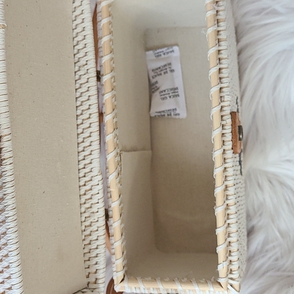 Hand made camera box - Picture 3 of 5